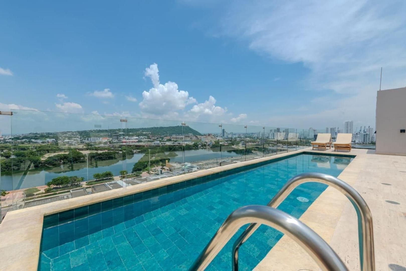 Apartamento Premium Loft - Walk To Old & Getsemani *