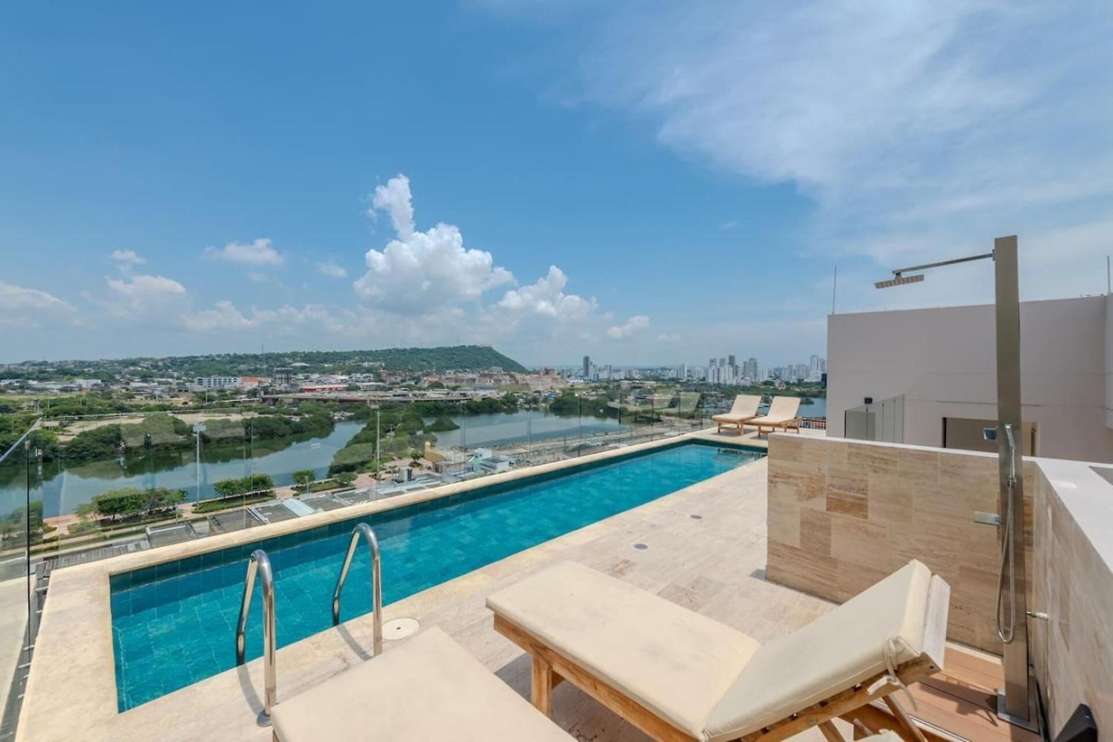 Apartamento Premium Loft - Walk To Old & Getsemani *